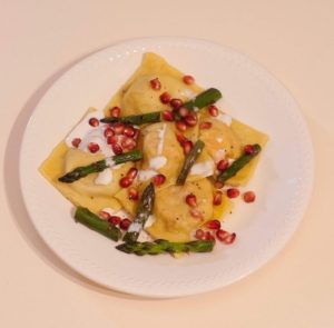 Raviolis de Boniato con agua de mar